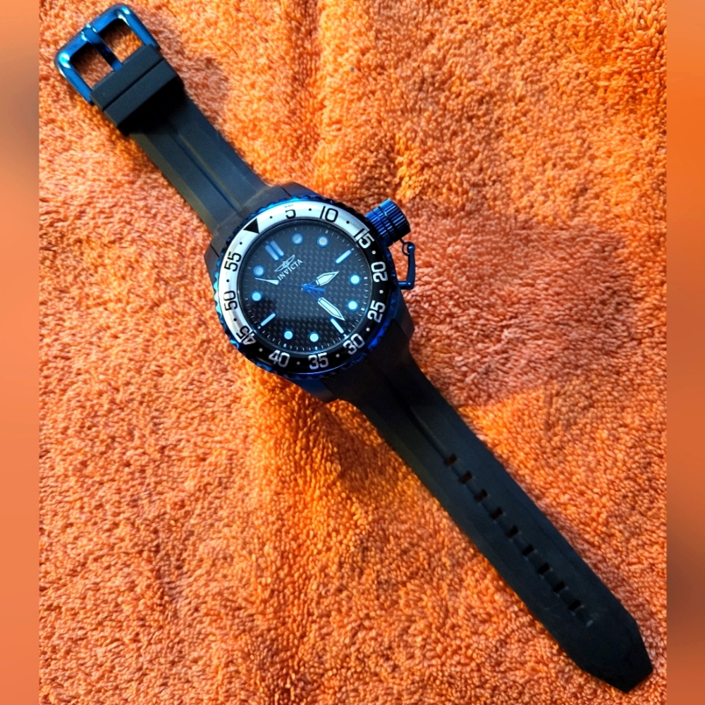 Invicta Mens Watch Master Of The Oceans Pro Diver Tritnite Night Glow M# 17892